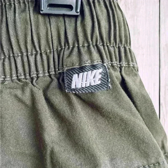 Nike Sport Essentials Men's Woven Unlined Utility Shorts Olive Green DM6833 355 - Picture 14 of 15